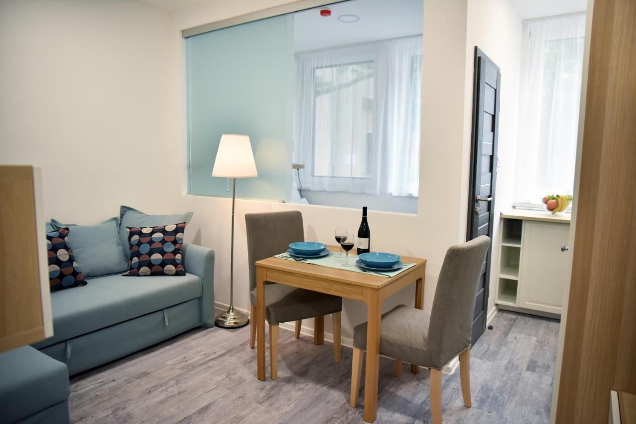 Roomstore Studio Apartments エゲル エクステリア 写真