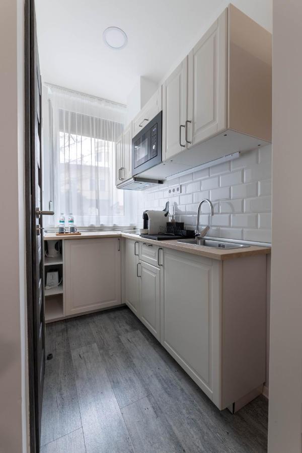 Roomstore Studio Apartments エゲル エクステリア 写真