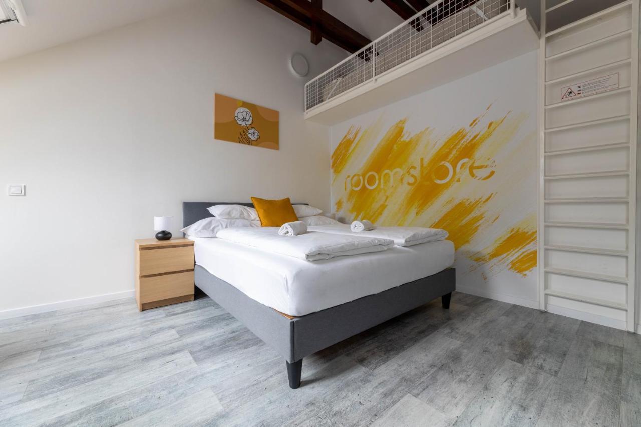 Roomstore Studio Apartments エゲル エクステリア 写真